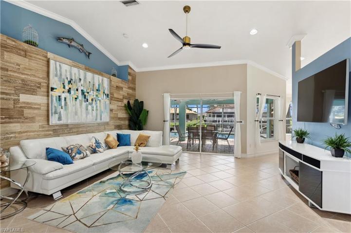 Living Room with vaulted ceilings