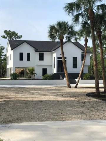 241 33rd Ave Ne, Naples, Florida 34120
