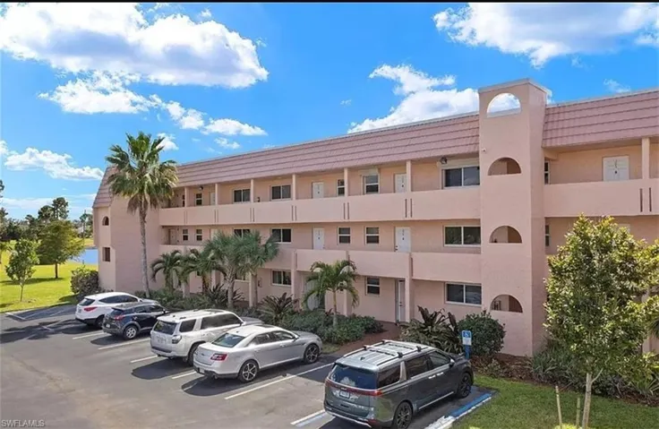 200 Forest Lakes Blvd 204, Naples, Florida 34105
