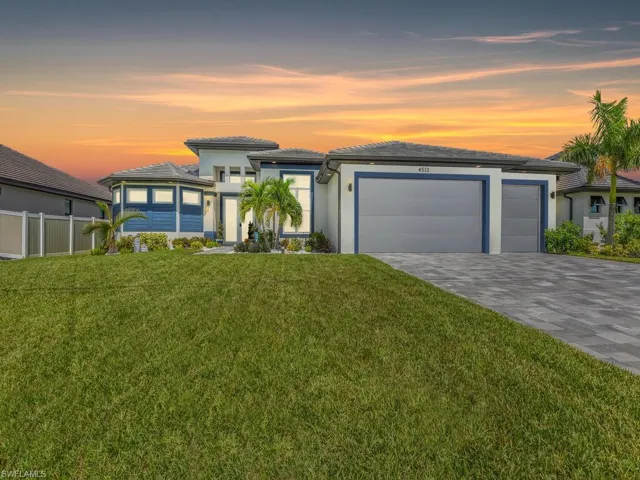 Waterfront & Gulf Access Pool Home