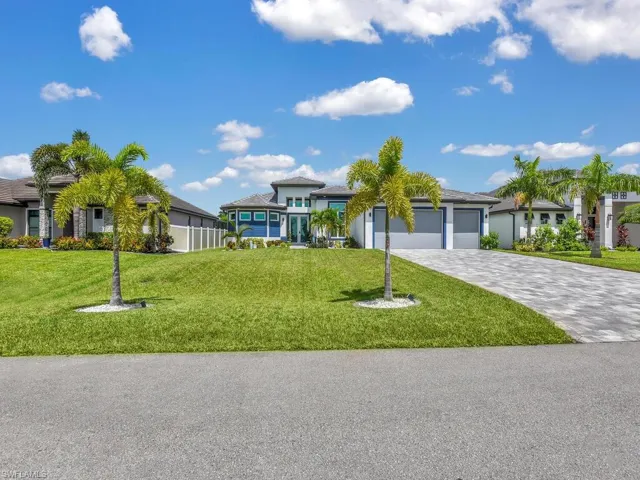 Gorgeous Curb Appeal