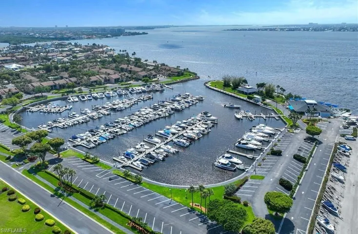 4585 Trawler Ct # 302, Fort Myers, Florida 33919