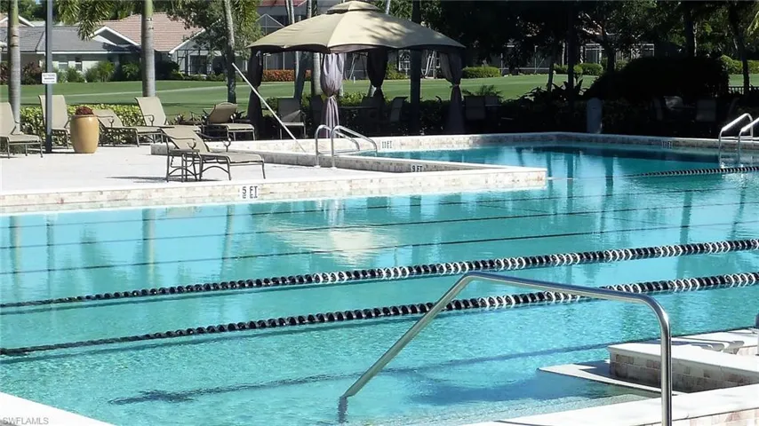 Clubhouse resort & lap pool