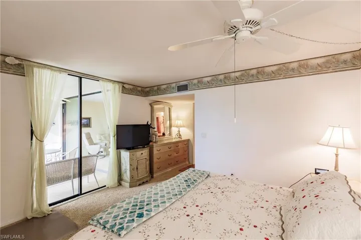 4585 Trawler Ct # 302, Fort Myers, Florida 33919