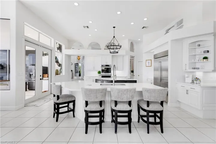 1650 Caxambas Ct, Marco Island, Florida 34145