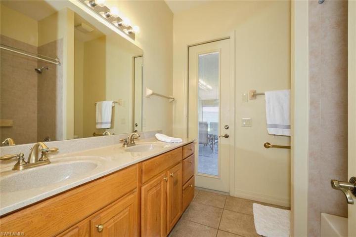 Guest Bathroom/Pool Bath