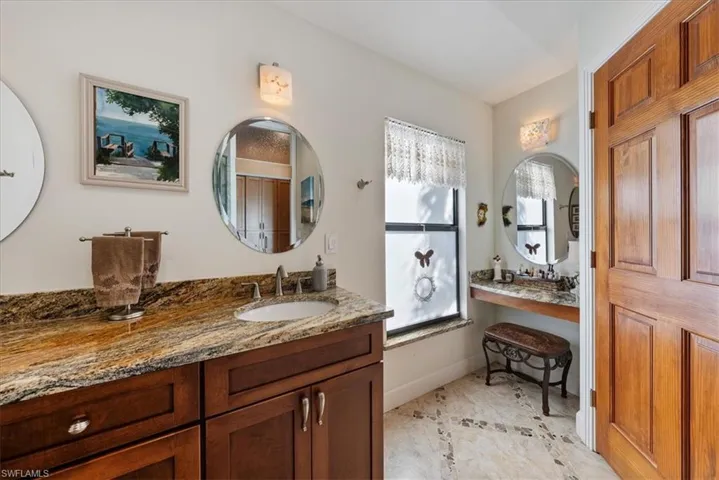 12725  Inverary  CIR, Fort Myers, FL 33912