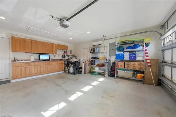 12725  Inverary  CIR, Fort Myers, FL 33912
