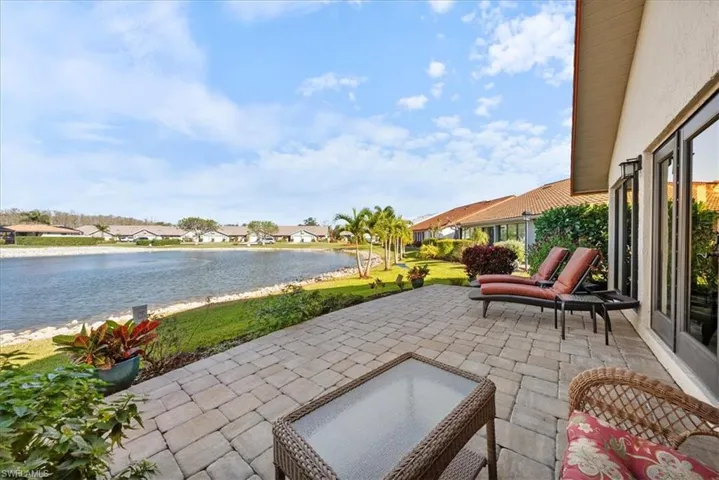 12725  Inverary  CIR, Fort Myers, FL 33912