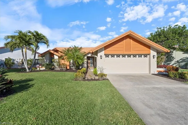 12725  Inverary  CIR, Fort Myers, FL 33912