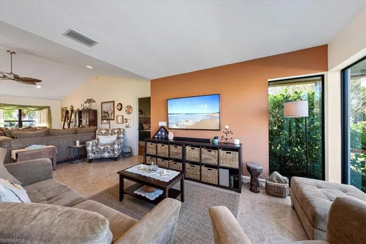 12725  Inverary  CIR, Fort Myers, FL 33912