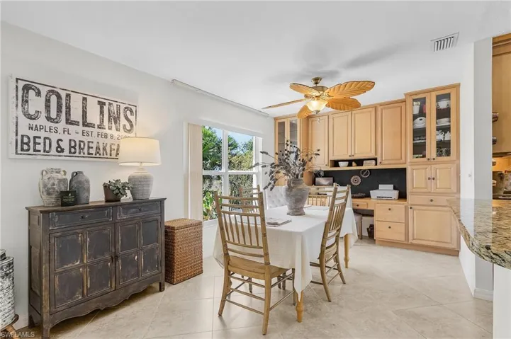 934 Charlemagne Blvd, Naples Fl 34112