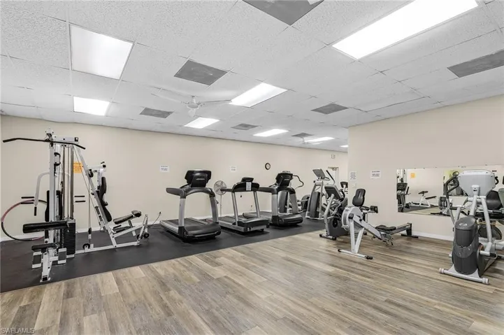 934 Charlemagne Blvd, Naples Fl 34112