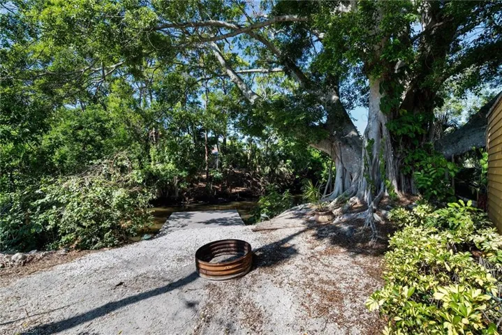 4011 Tarpon Ave, Bonita Springs, Florida 34134