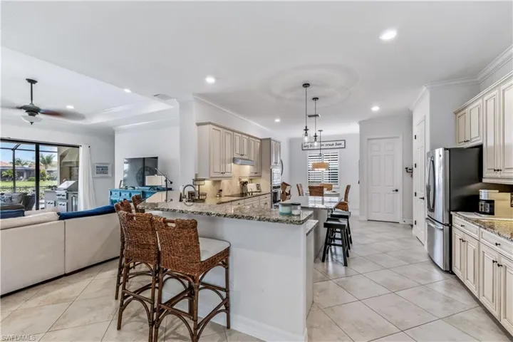 28111 Wicklow Ct, Bonita Springs, Florida 34135