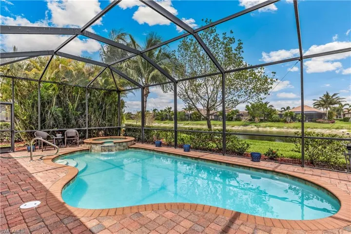 28111 Wicklow Ct, Bonita Springs, Florida 34135