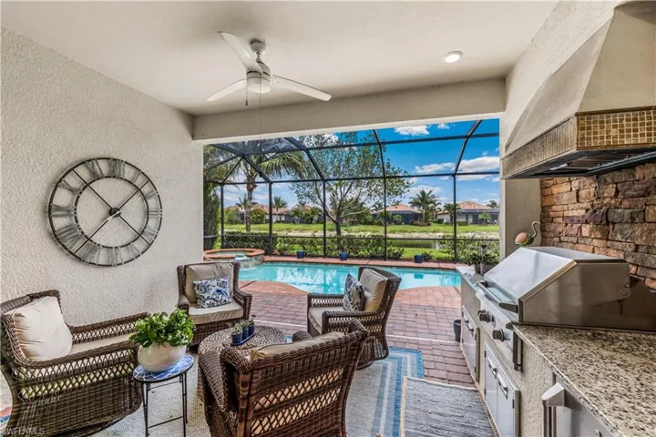 28111 Wicklow Ct, Bonita Springs, Florida 34135