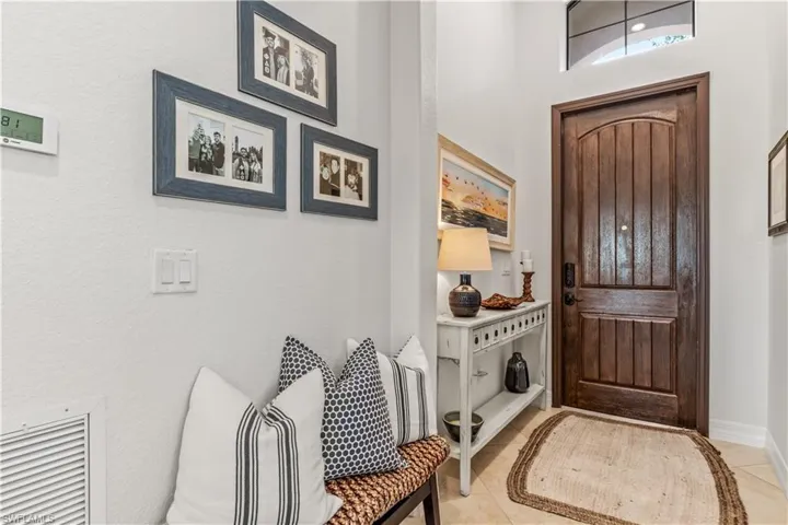 28111 Wicklow Ct, Bonita Springs, Florida 34135