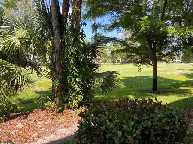 180 Turtle Lake Ct 102, Naples, Florida 34105