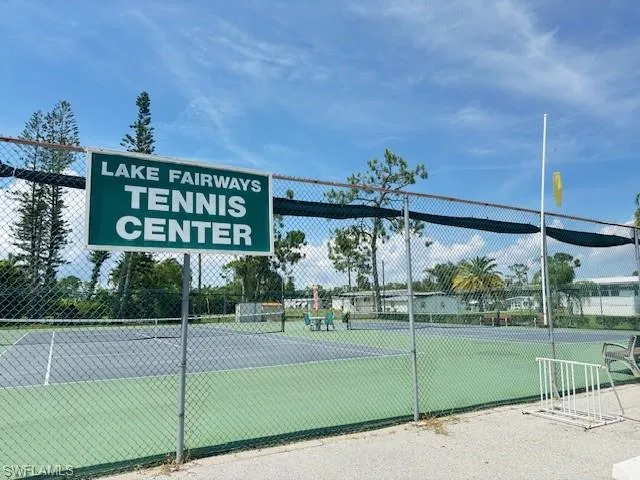 Tennis/Pickleball Courts