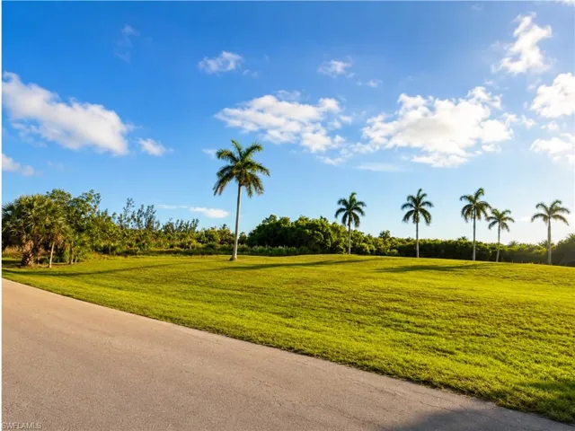 7655 Barrancas Ave, Bokeelia, Florida 33922