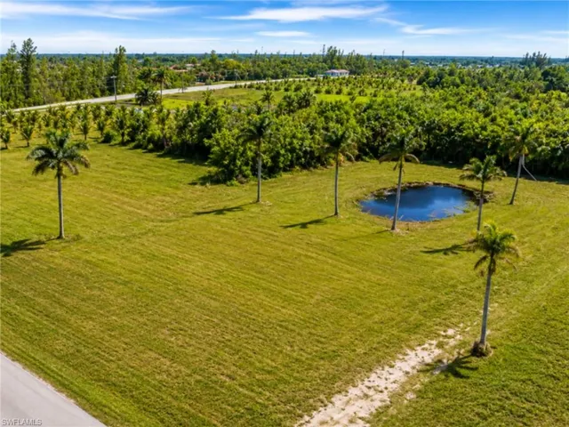 7655 Barrancas Ave, Bokeelia, Florida 33922