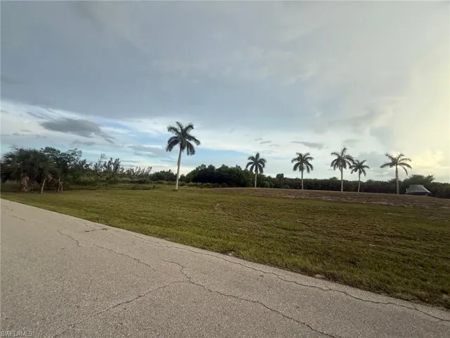 7655 Barrancas Ave, Bokeelia, Florida 33922