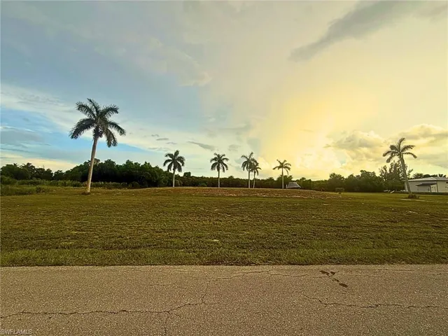 7655 Barrancas Ave, Bokeelia, Florida 33922