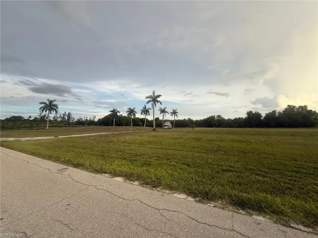 7655 Barrancas Ave, Bokeelia, Florida 33922