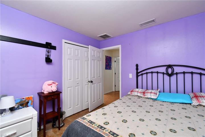 3205 7th ST SW, LEHIGH ACRES FL 33976