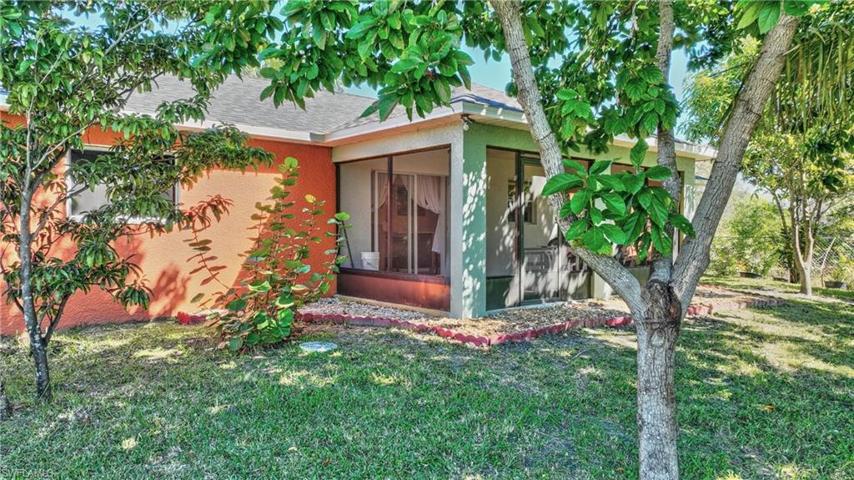 3205 7th ST SW, LEHIGH ACRES FL 33976
