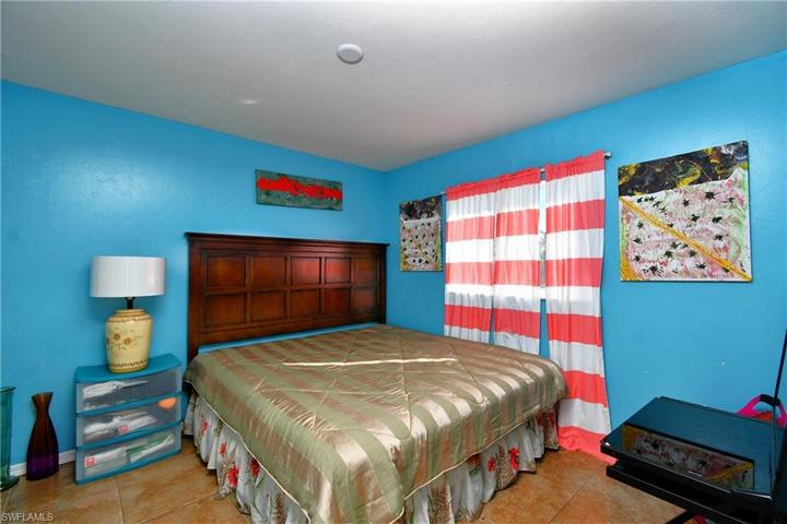 3205 7th ST SW, LEHIGH ACRES FL 33976
