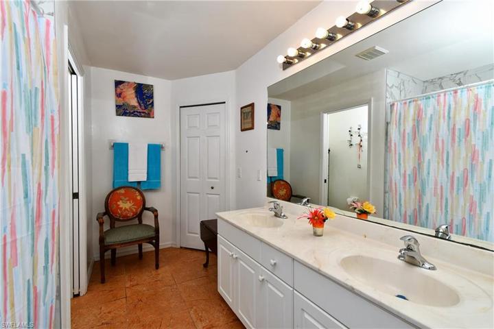 3205 7th ST SW, LEHIGH ACRES FL 33976