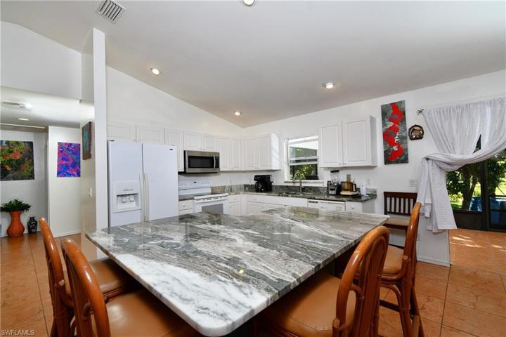 3205 7th ST SW, LEHIGH ACRES FL 33976