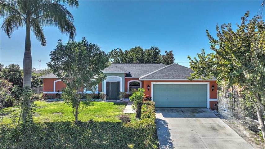 3205 7th ST SW, LEHIGH ACRES FL 33976