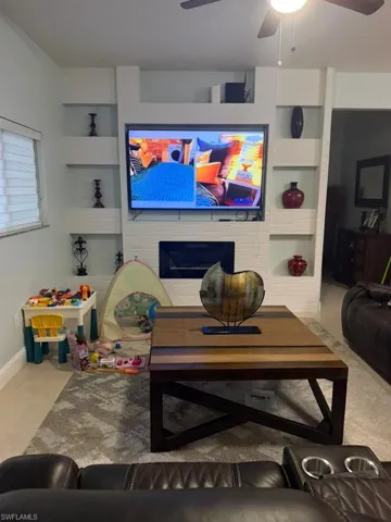 1624 Tropicana Pkwy W, Cape Coral, Florida 33993