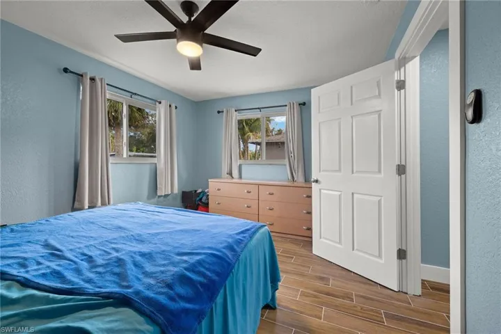 Bedroom with ceiling fan