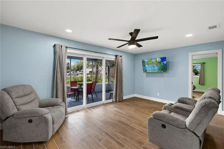 Living room with ceiling fan