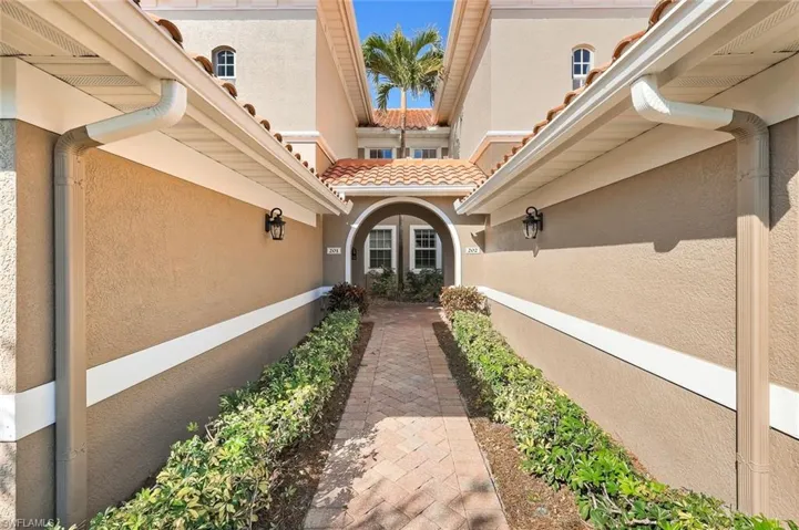 13034 Pennington Pl 202, Fort Myers, Florida 33913