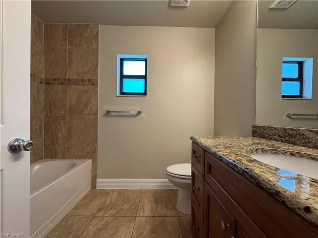 1715 1st Ave, Cape Coral, Florida 33991