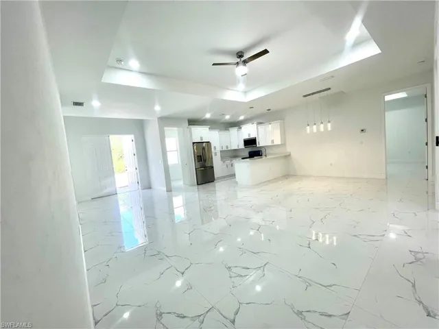 2521 33rd St W, Lehigh Acres Fl 33971