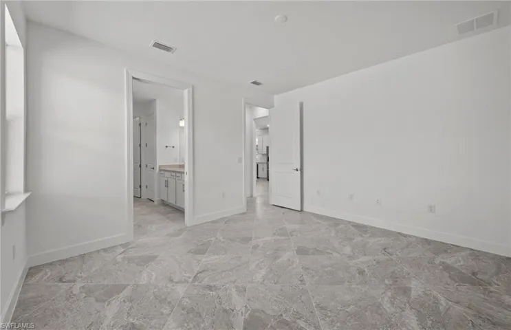 7064 Chapel Creek LN, NORTH FORT MYERS FL 33917