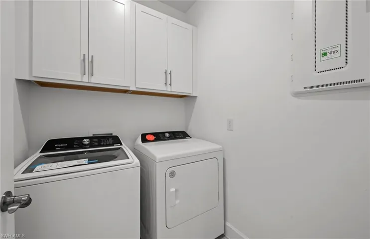 7064 Chapel Creek LN, NORTH FORT MYERS FL 33917