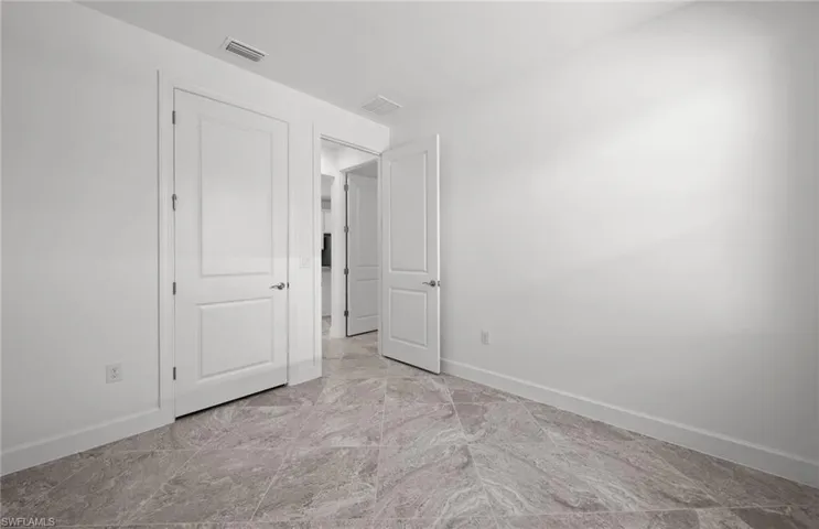 7064 Chapel Creek LN, NORTH FORT MYERS FL 33917