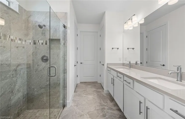 7064 Chapel Creek LN, NORTH FORT MYERS FL 33917