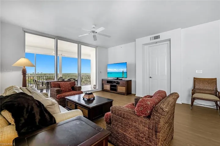 410  Flagship  DR, Naples, FL 34108