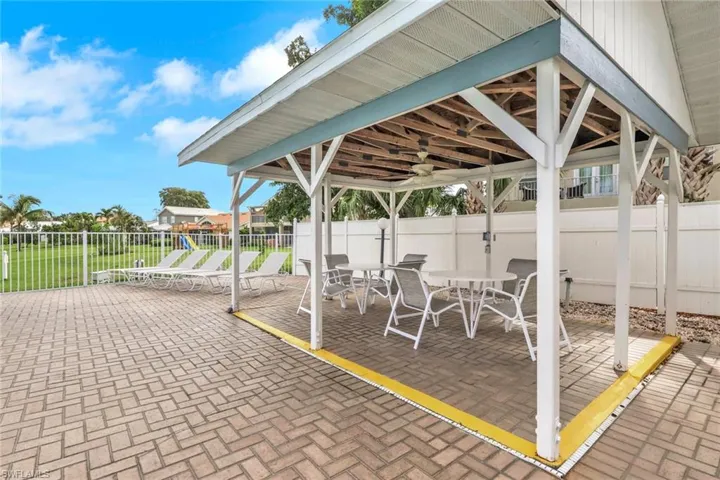 13643 Cherry Tree Ct, Fort Myers, Florida 33912