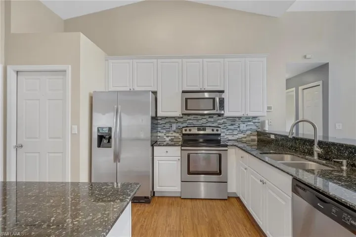 13643 Cherry Tree Ct, Fort Myers, Florida 33912