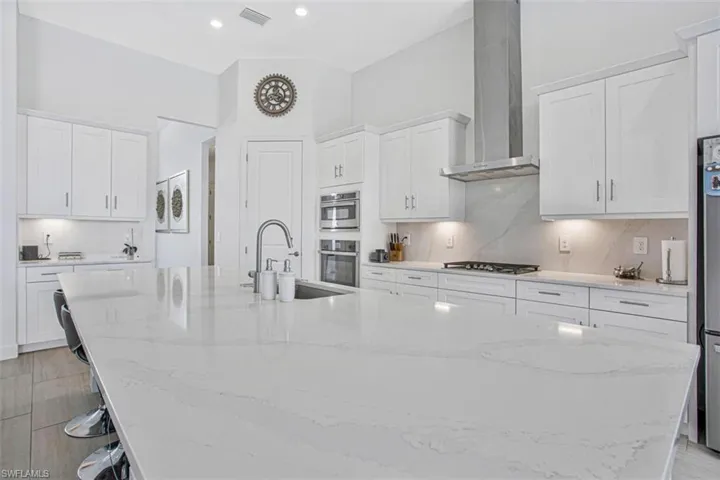 17331 Blue Sapphir Dr., Fort Myers, Florida 33913