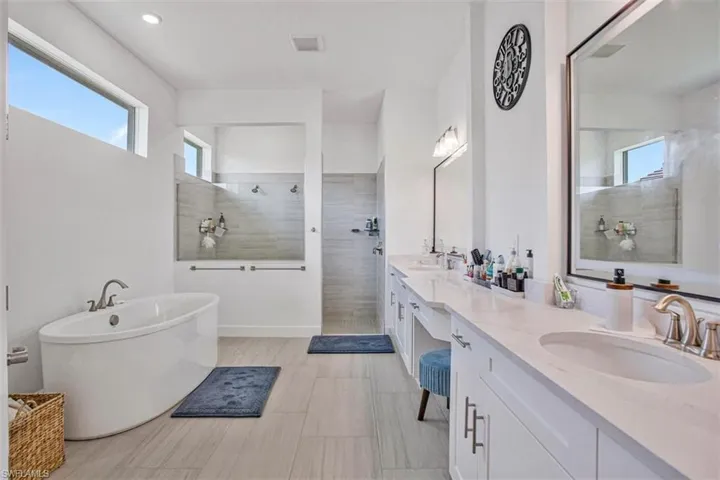 17331 Blue Sapphir Dr., Fort Myers, Florida 33913